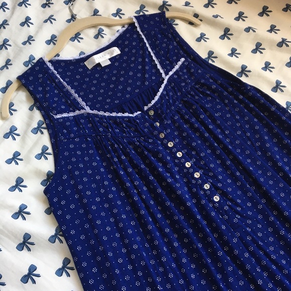 Sm - Eileen West long, modal stretch fabric Nightgown in blue with dots - Picture 1 of 8